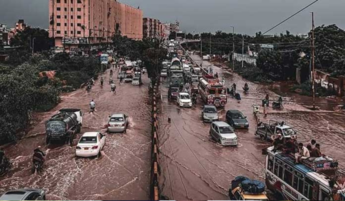 The High Cost of Neglect: Unpacking the Infrastructure Collapse That Ruined Karachi’s Eid