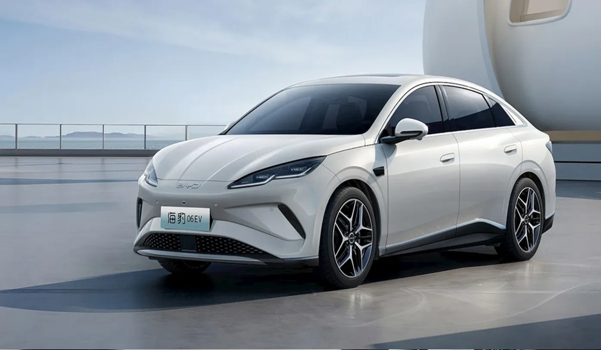 Jim Farley’s Wake-Up Call: Why Ford is Bracing for a Chinese EV Wave